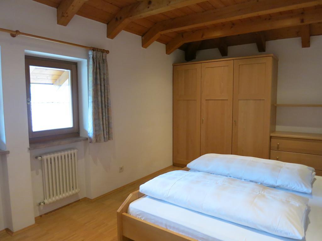 Apartamento Feldererhof Postal / Burgstall Habitación foto